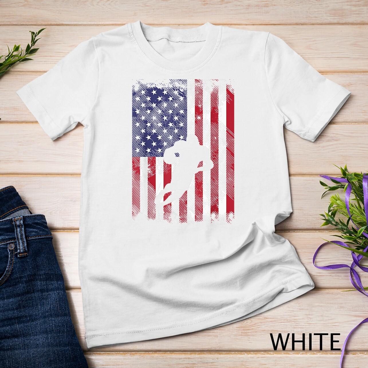US Flag American Football Player Vintage Patriotic Men Women Unisex T-Shirt Mens Womens Tees Top M