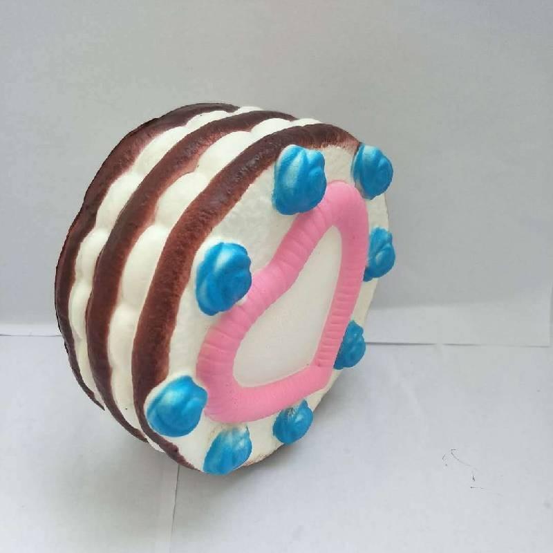 Realistic Shaped Heart Cake Toy Slow Rebound Stress Relief Craft Gift Children