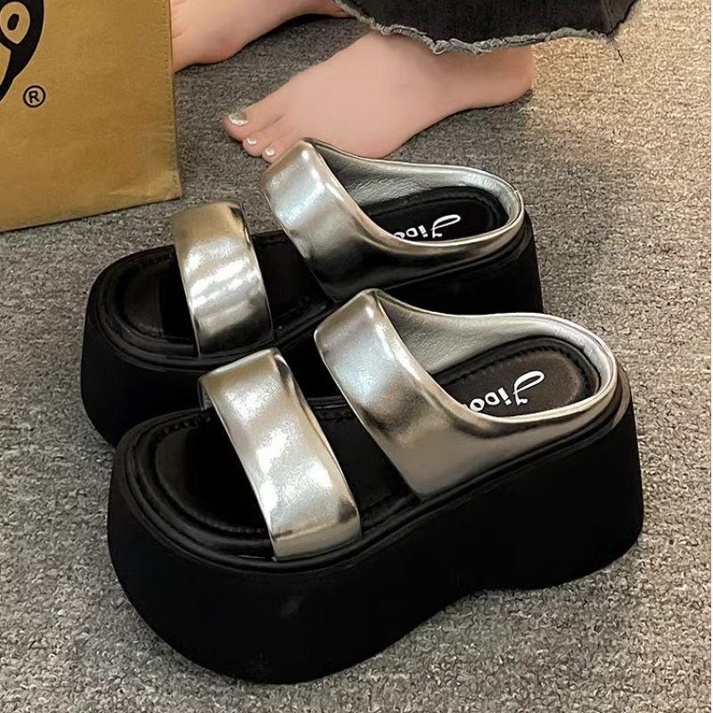 thick-soled high-heeled small man cool slippers women's summer wear new fashion beach shoes