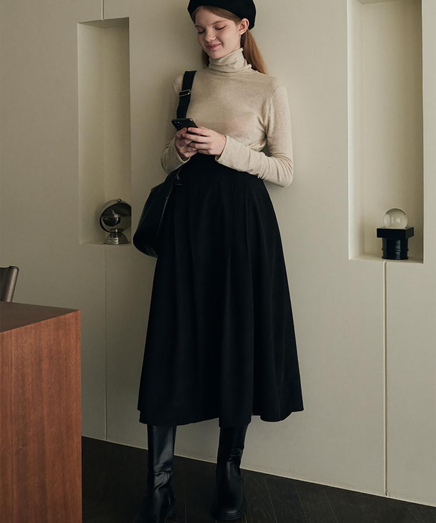 Roeil Mild Corduroy Pintuck Skirt - Black