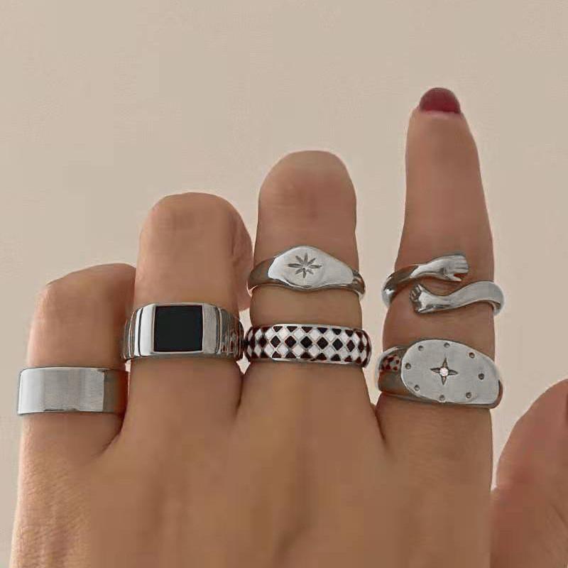 Alloy Ring Set With Eightpointed Star Design For Womens Fashion Jewelry