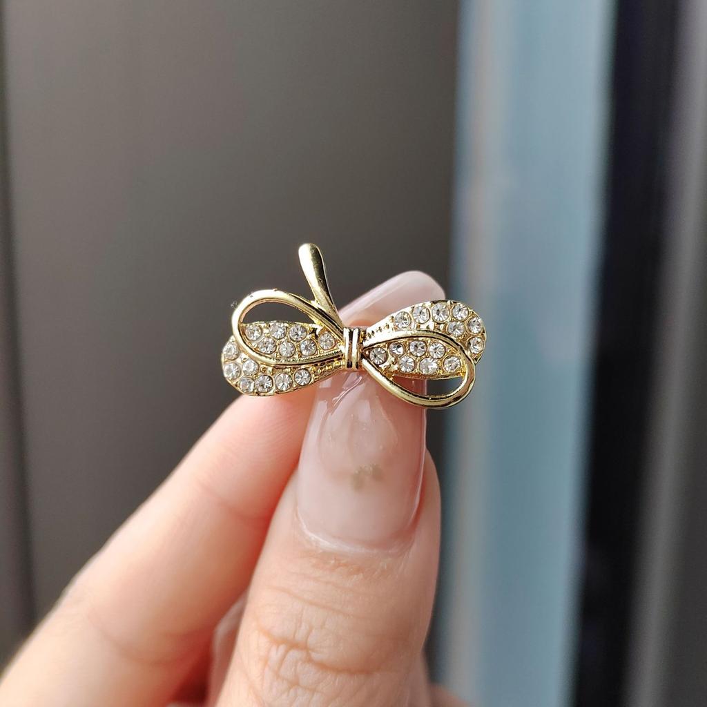 Bow Brooch Buckle Hanging Plating, High-End Temperament Decorative Buckle Fixed Clothes Accessories Women