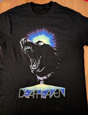 Tops – T-Shirts