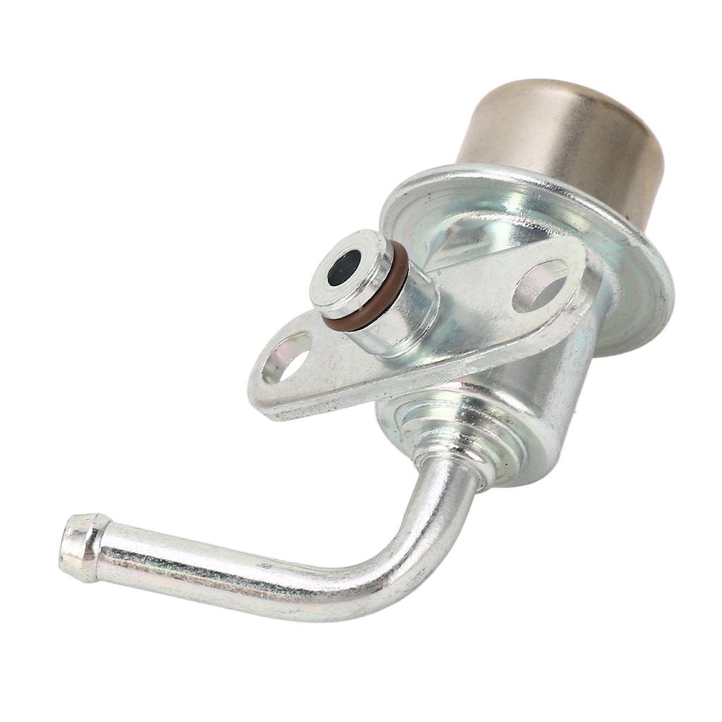 Fuel Pressure Regulator B61P‑13‑280 Fuel Injection Rail Pressure Regulator Replacement for Mazda Miata 1990 To 1993