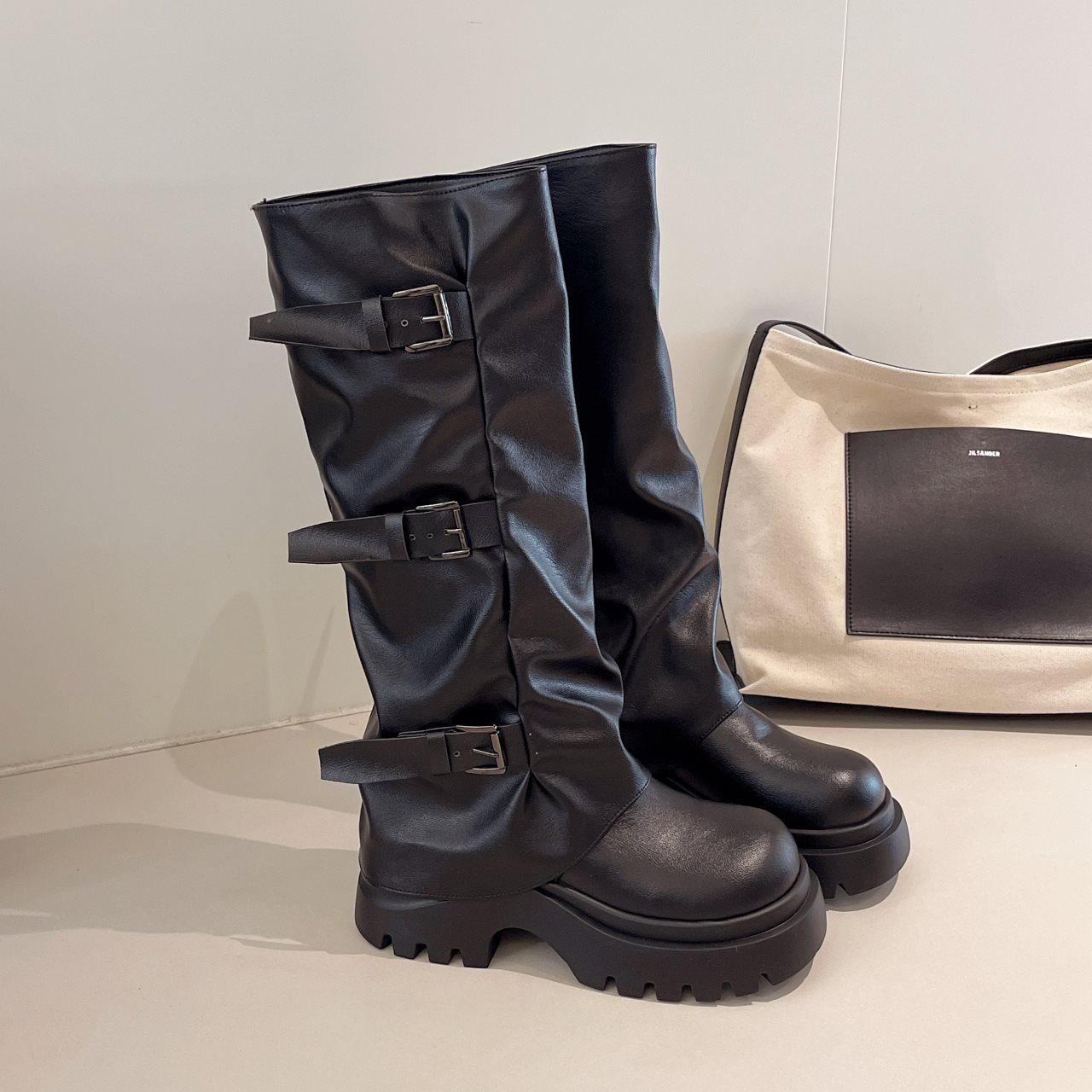 

Универсальное осеннее увеличение роста, но модные ботфорты, женские новые сапоги на толстой подошве, 2025, стройнят 40