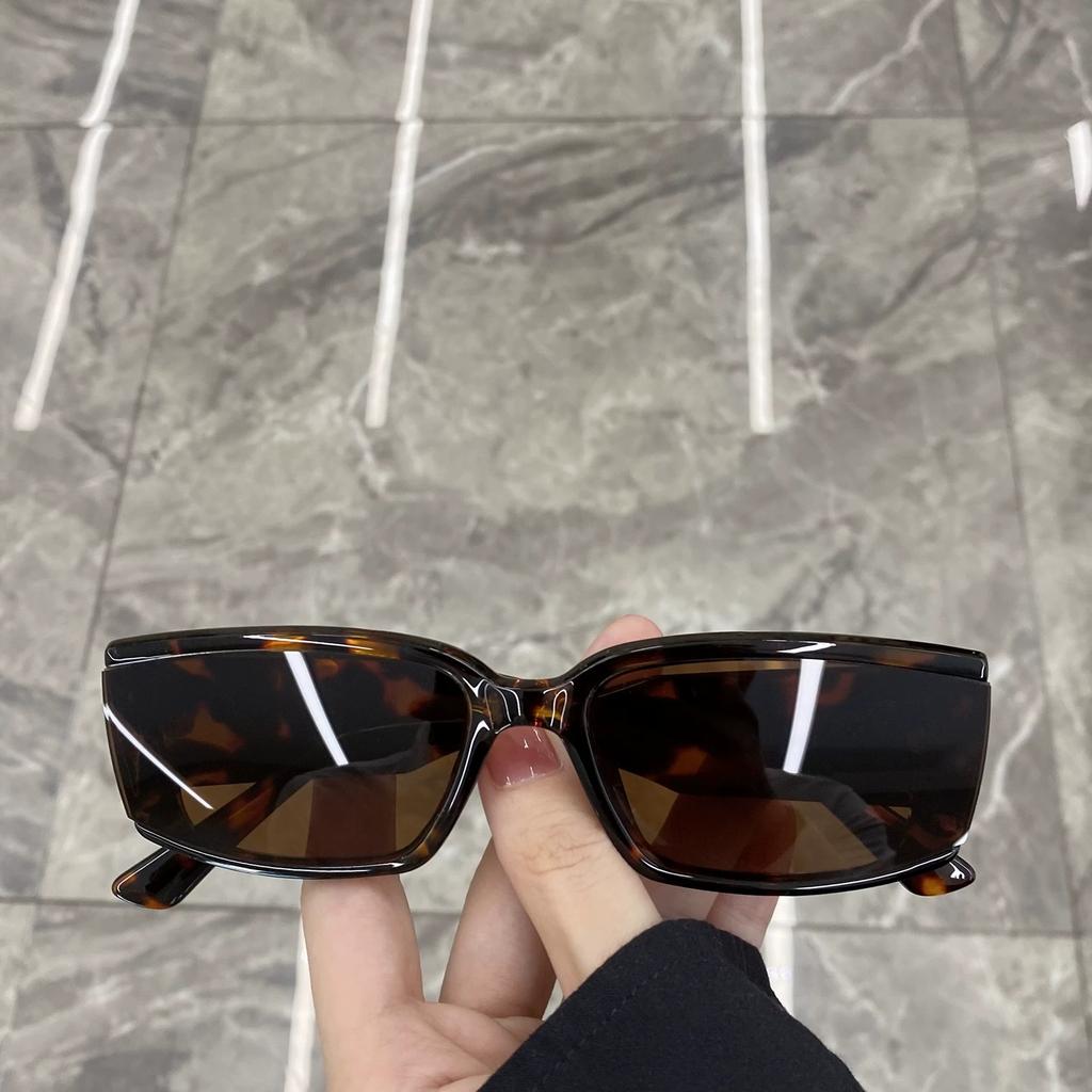 Fashion Small Square Frame Sunglasses Women Summer Sun Glasses Vintage Punk Rectangle Shades Uv400 Eyewear