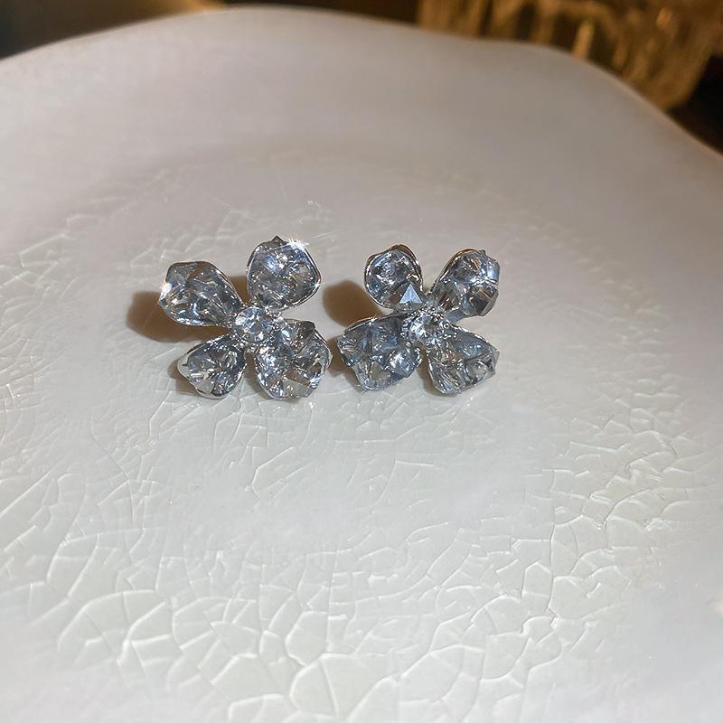 Blue Oil Drop Crystal Flower Round Earrings Stud Earrings Design Sense Niche