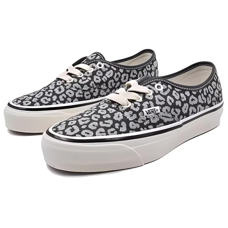 Vans Mte Authentic Reissue 44 Comfortable Versatile Low-Top Skate Shoes Unisex Sneakers White Black VN000CT71XM