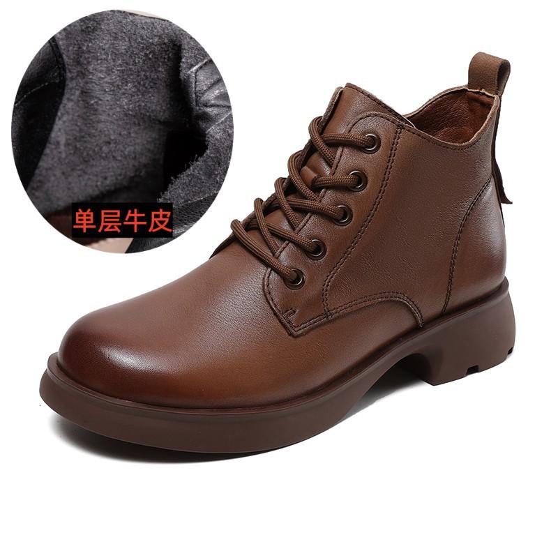 2025 autumn and winter new leather retro British Martin boots V-mouth lace-up ankle small short boots thin boots women's boots