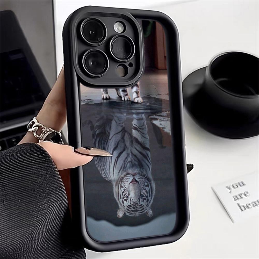 Ae86 Lion Black Design Art Ochronne Etui na Telefony Samsung S24 S23 S22 Ultra A15 A14 S21 FE A54 A12 A25 A35 A53 Angel Eyes TPU Tylna Obudowa