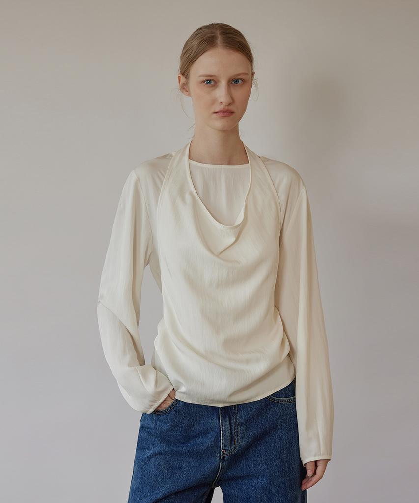 Kwinseulaebis Shade Double Layered Halter Blouse