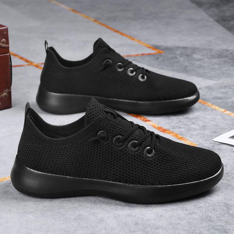 Large size shoes new couple running shoes outdoor breathable mesh soft-soled sports walking shoes