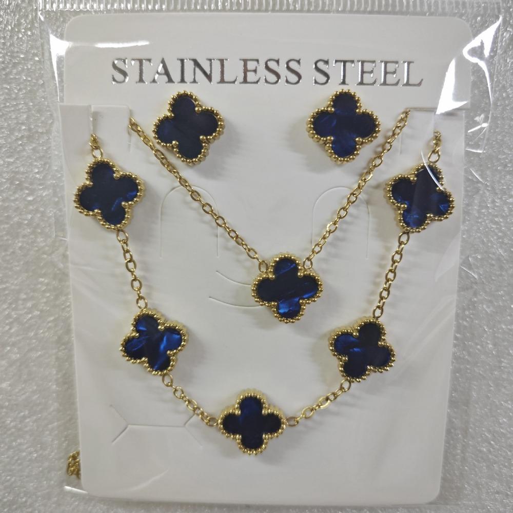 Set Nou de Bijuterii din Oțel Titanic – Colier, Cercei Trifoi cu Patru Frunze și Brățară cu Cinci Flori – Un Set de Bijuterii de Nișă High-end