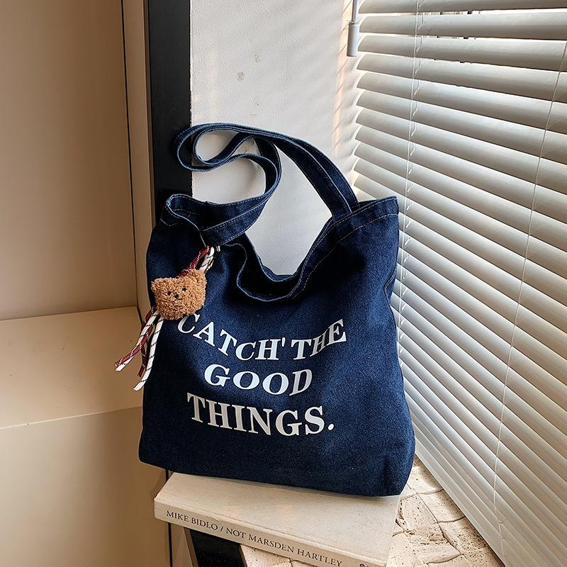Casual relaxation letter bag women's new fashion college student class shoulder bag denim tote bag