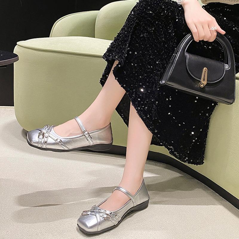 Low-heeled shoes single shoes women's new spring small square head shallow mouth Mary Jane women's shoes inner height-increasing heels