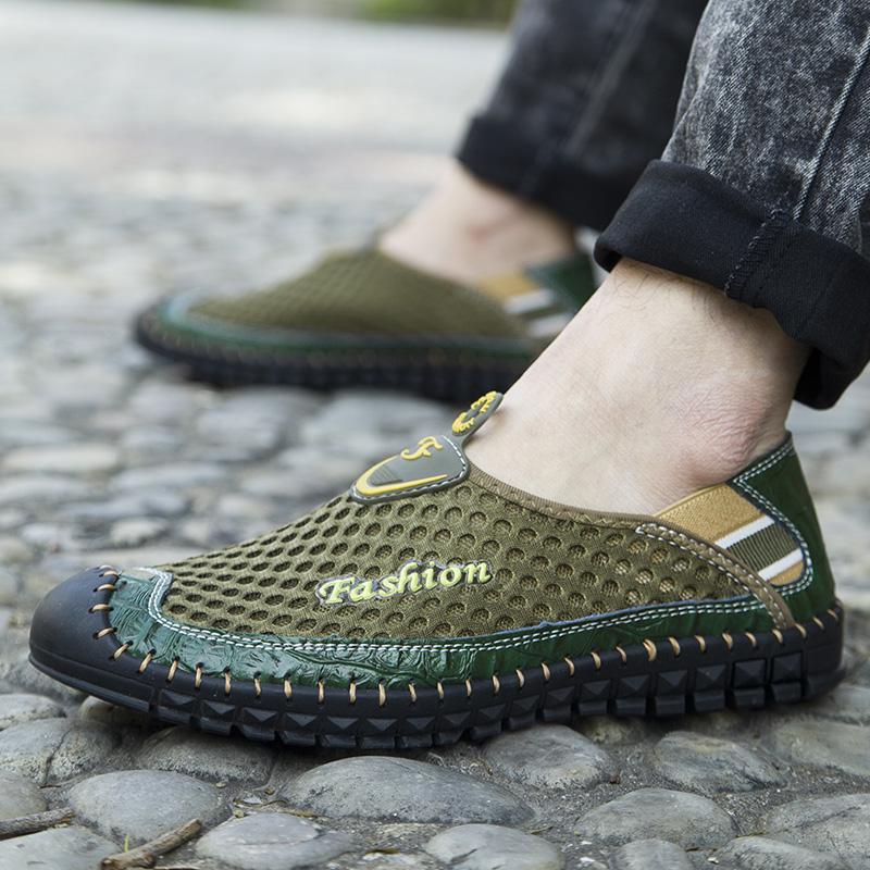 Men Breathable Sneakers New Fashion Shoes Climbing Hiking Shoes Men Outdoor Beach Shoes Mesh Shoes Mens