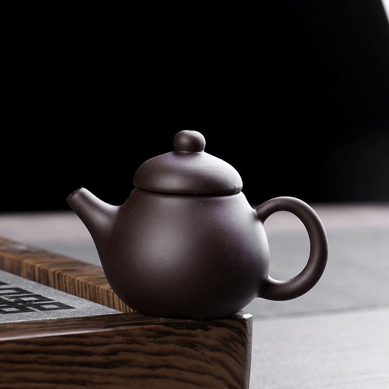 Mini Yixing Zisha Teapot Set with Tea Pet Ornament - Small Ceramic Chinese-Style for Wealth Attraction