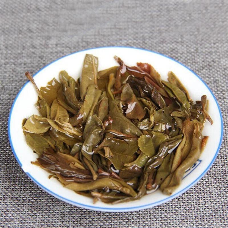 Premium Pu'er Tea 357g Yunnan Nannuoshan Arbor Qiziyuan Tea Aged Raw Tea Cake