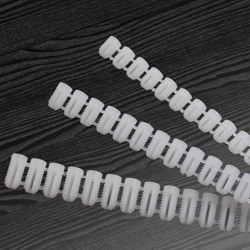 900Pieces Practical 5mm Diameter White Plastic Expansion Dowels Ideal for Home and Professional Construction Use