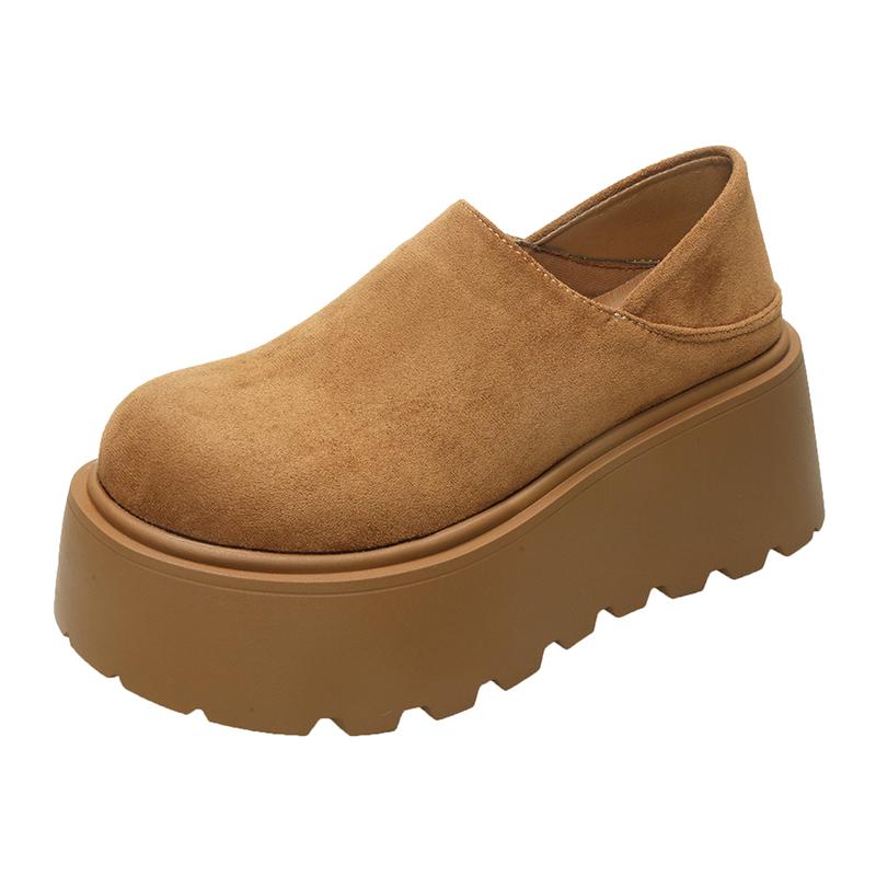 Mote 2025 Nye Designer Dame Slip On Loafers Vintage Plattform Arbeid Semsket Damesko Lær Gå Casual Høydeøkende Slides