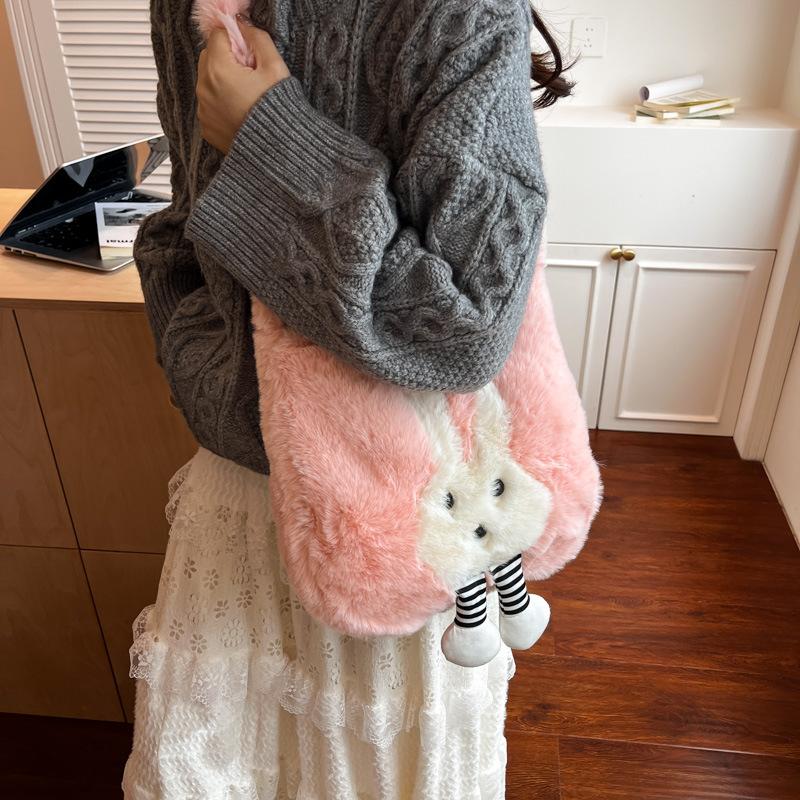 Plush bag crossbody bag large capacity women's new commuting high-end shoulder bag cartoon tote bag student commuter bag