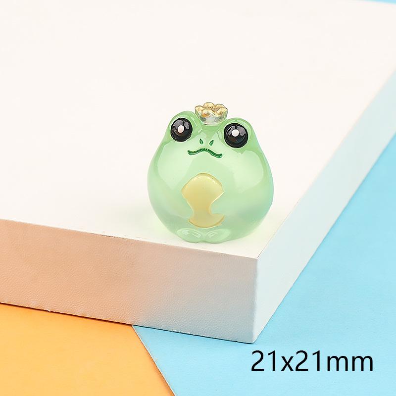 1Pc Luminous Mini Figurine Miniature Panda Frog Miniature Landscape Decoration Luminous In the Dark Miniature Flower Pot Decoration