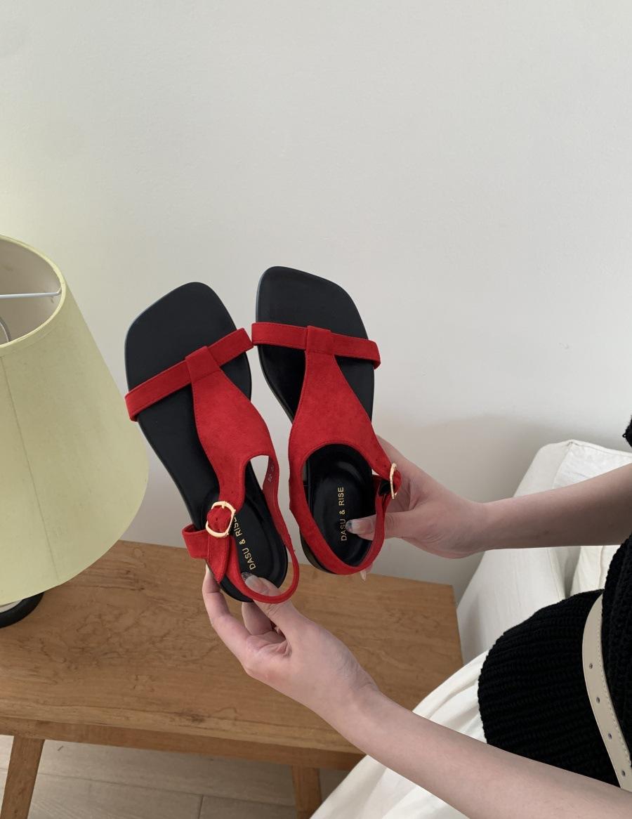 

2025 new flat sandals women s summer toe wear casual retro lightweight lazy Roman sandals 39 червоний