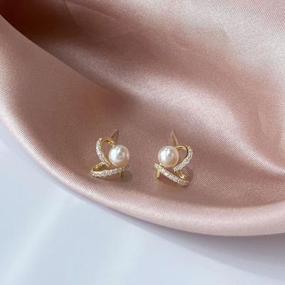 Korean Version of Silver Needle Temperament Pearl Earrings Love Diamond Stud Earrings Niche Design Versatile Earrings Women