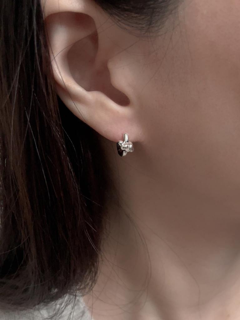 Elyona Ela 33 Mini Knot Earrings