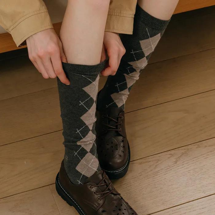 Dynee Argyle Pattern Long Socks_Select 2 Out of 4 Colors
