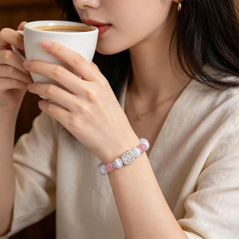 White Cat's Eye Bead Bracelet - Women's Luxury Sweet Fresh Friendship Jewelry