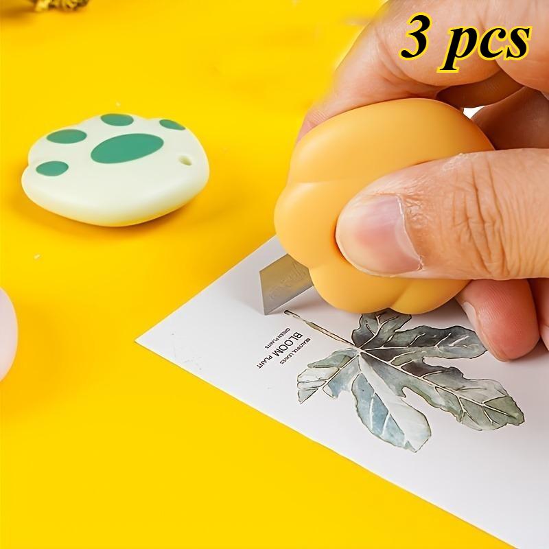 3/5pcs, Avocado Green Portable Cutting Tool, Cute Cat Paw Shaped Cutter, Suitable for Office, Office Supplies, Fun Design, Sturdy Construction