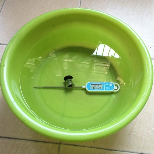 GXSTWU Waterproof Digital Water Thermometer, Fast Reading, Washable, Rust-Resistant, Maximum and Minimum Temperature Memory, Stick-Type Water Thermome