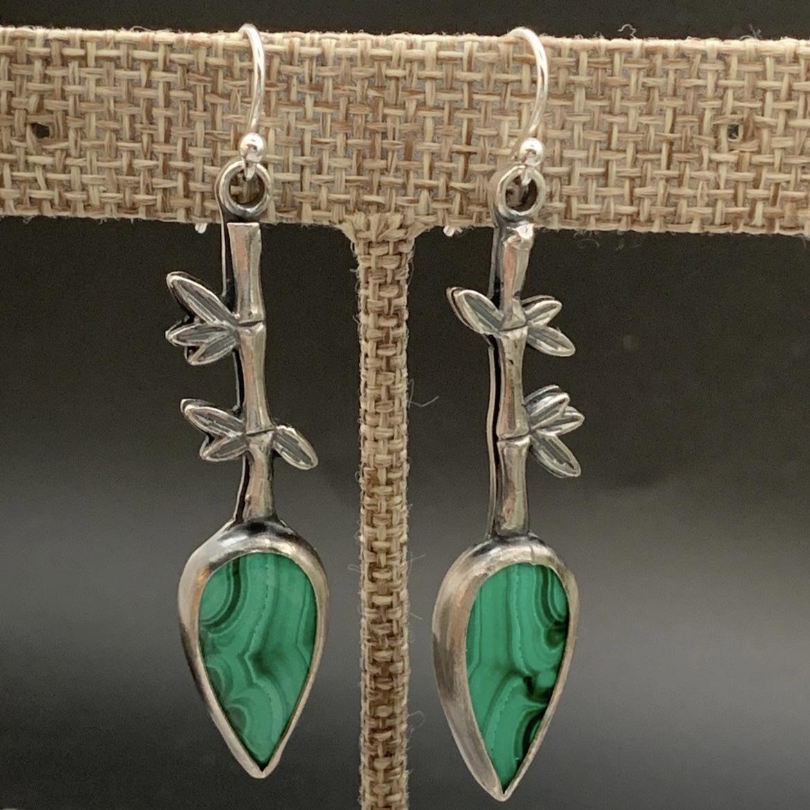 

Модные серьги-подвески для женщин