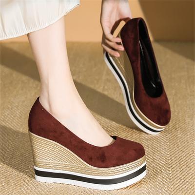 Damenschuhe 2025 Frühling Neue Freizeitschuhe Designer Keilschuhe für Damen Luxus Party High Heels Einzelne Schuhe Slipper Loafer
