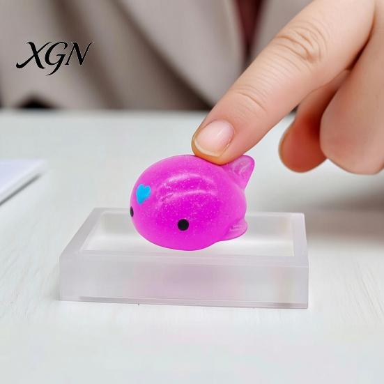 Decompression Toy Mini Glitter Animal Squeeze Toy, Whale Hedgehog Dolphin Crab Rabbit Pinch Anxiety Relief Stretchy Stress Ball, Party
