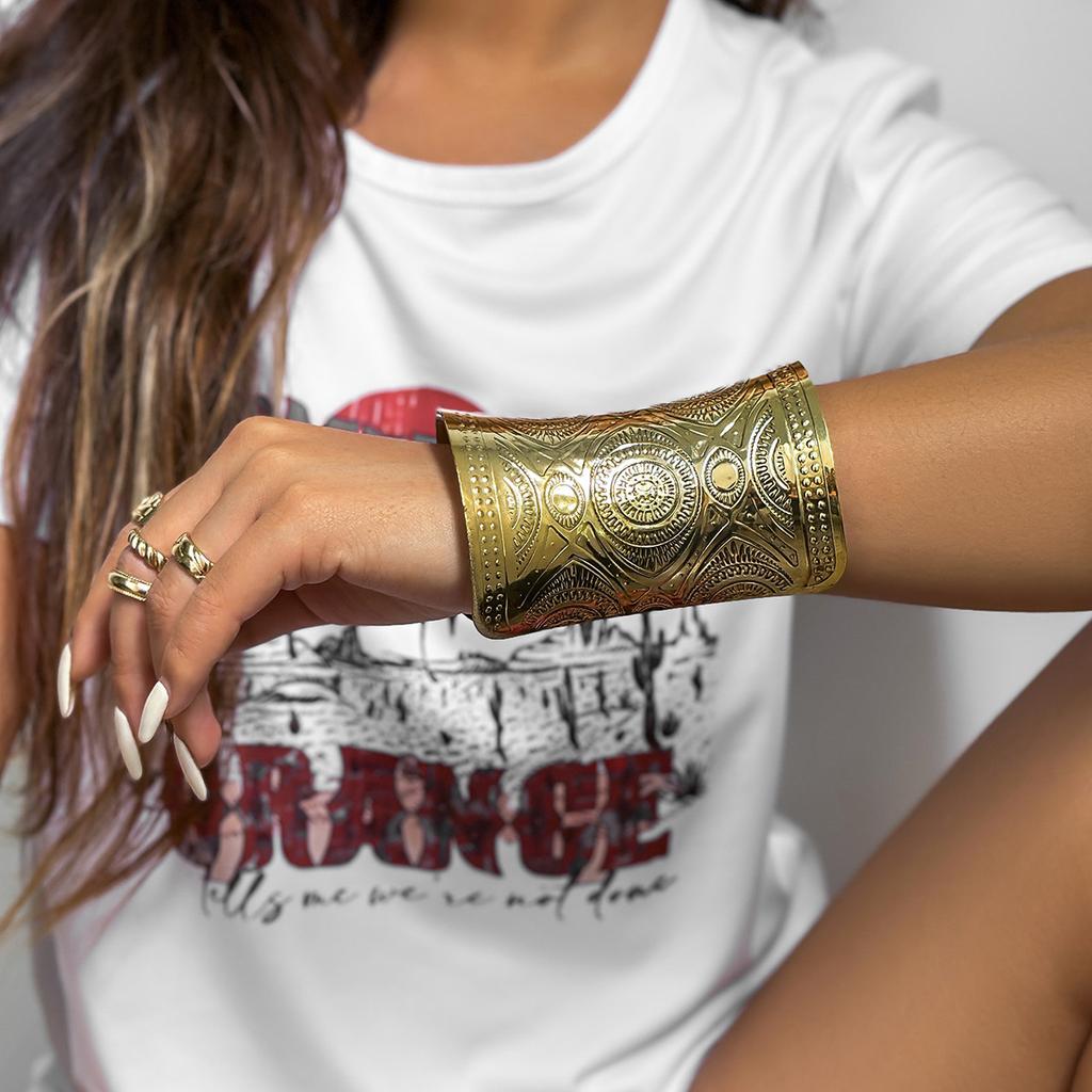 Exaggerated African ethnic eye graphic engraving bracelet, retro wide open cuff decorative bracelet
