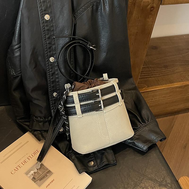 IELGY Hand-Carry Contrast Color Drawstring Bucket Bag Niche Retro Fashion One-Shoulder Messenger