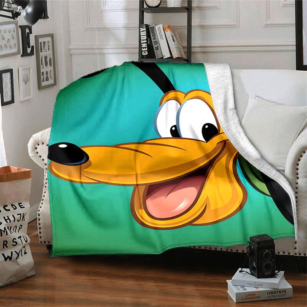 Pluto'S Playful Paws Flannel Blanket Super Soft Warm Cozy Blanket For Sofa Bed Office Travel Allseason Home Decor Gift