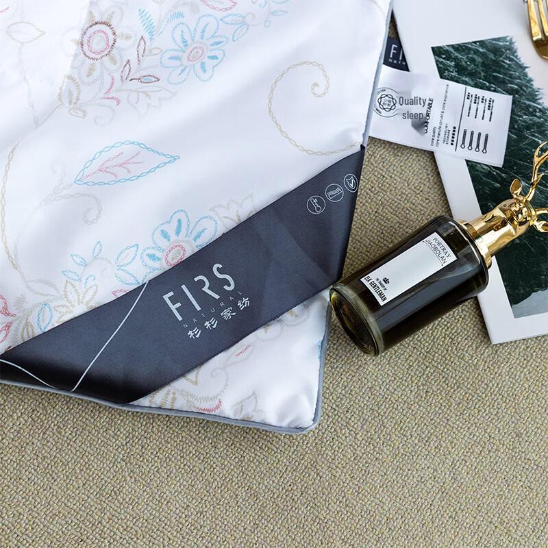 Shanshan Victoria Mulberry Silk Quilt