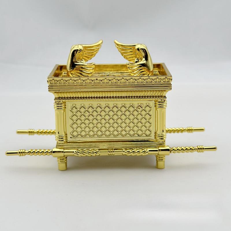 

Senchoy Golden-Plated Ark of the Covenant with Ten Commandments, Aaron s Rod & Manna - Religious Decorative Figurine Trinket Box золотий