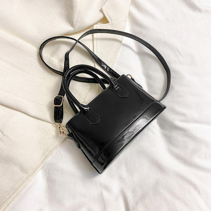 Chic Trendy Handbag Stylish Shoulder Bag 2023 Summer New Fashion Simple Crossbody Bag For Women