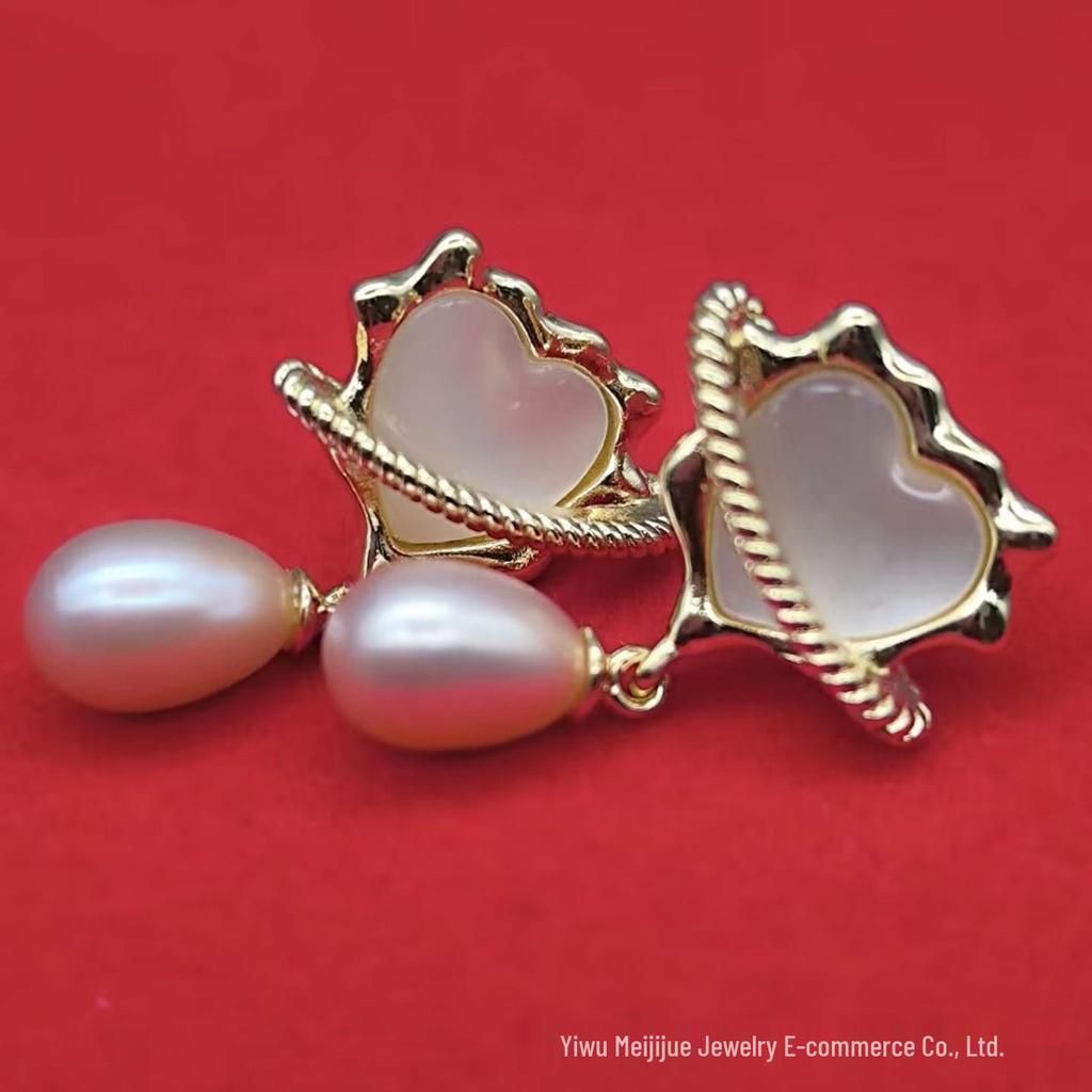 Korean-Style Pearl Rabbit Ear Stud Earrings - Trendy, Versatile Fashion Accessories