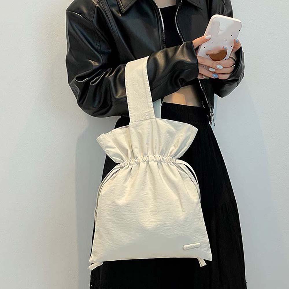 Large Capacity Nylon Drawstring Bag Portable Pleated Bucket Bag Solid Color Handbag  Girls