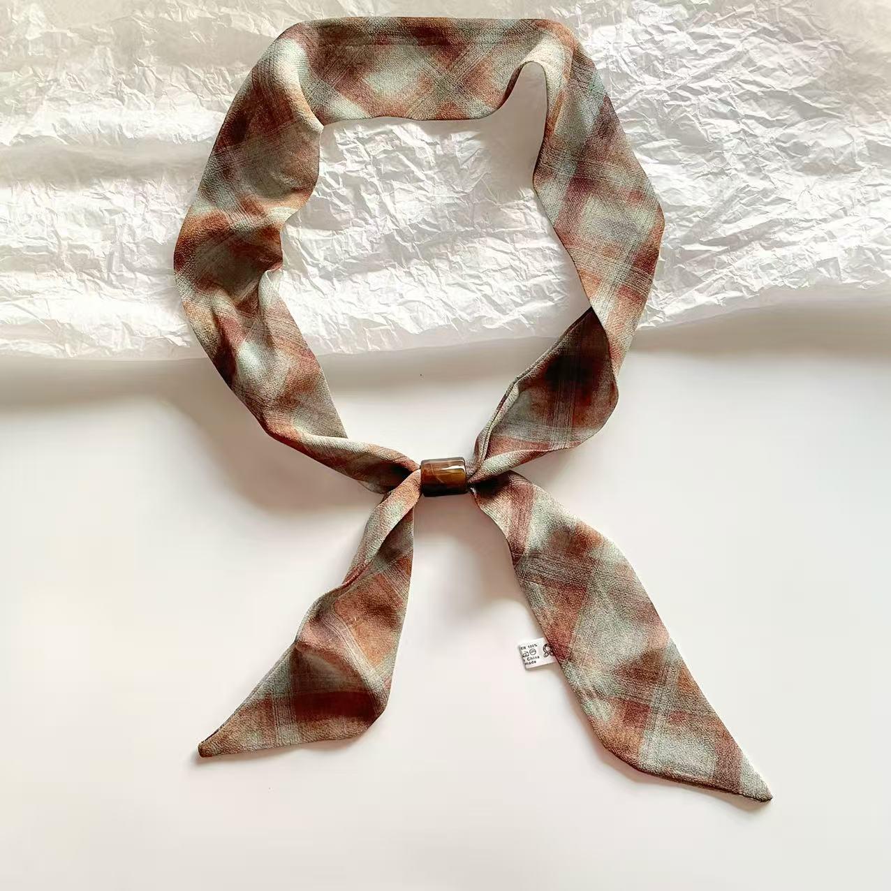 

Elegant Spring Silk Scarf Necklace for Women - Versatile Gem Flower Ribbon Collar Accessory