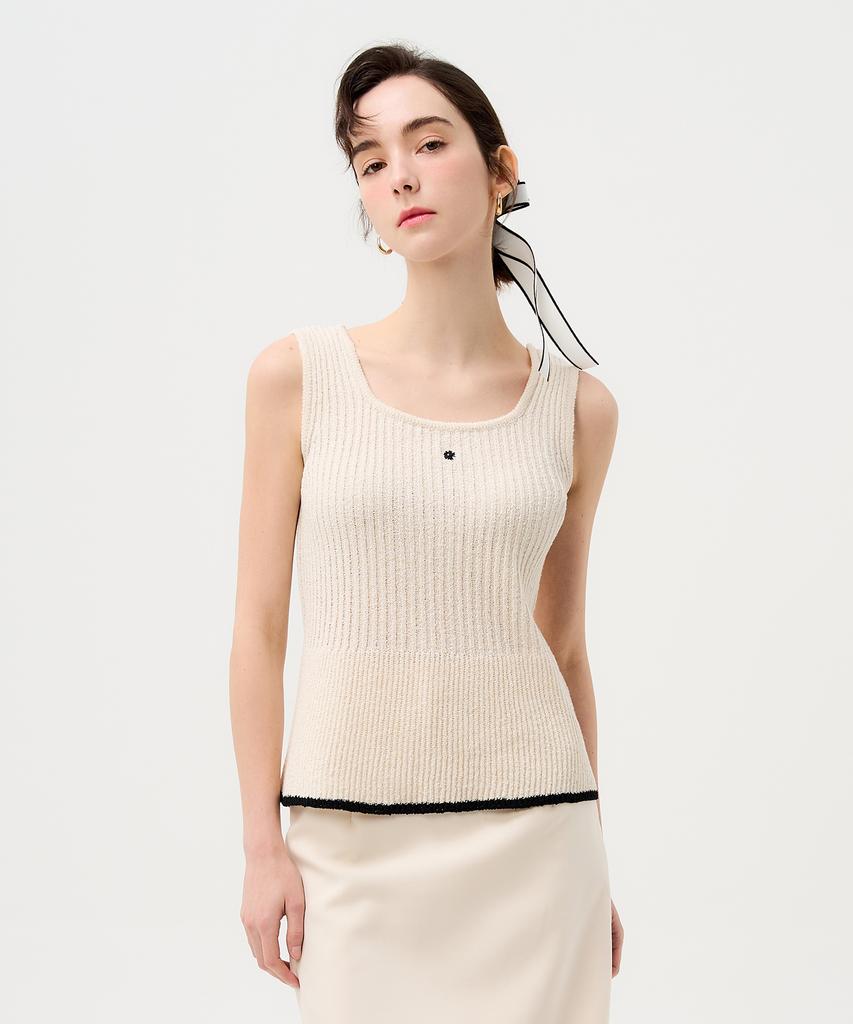Pelimela 2-Way V-Neck Square Neck Knit Sleeveless (Beige)