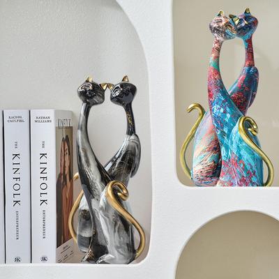 Statue en Résine Couple de Chats - Sculpture Romantique Style Peinture à l'Huile Cadeau de Saint-Valentin pour Elle, Décoration d'Intérieur d'Anniversaire sur le Thème de l'Amour