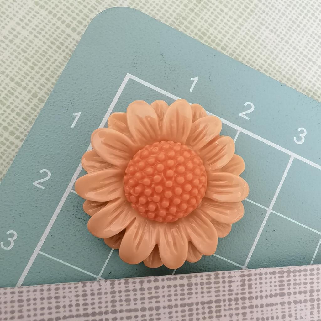 25mm Cute Sunflower Resin Mini Flat Back Scrapbook Kawaii DIY Embellishments Accessories Decor