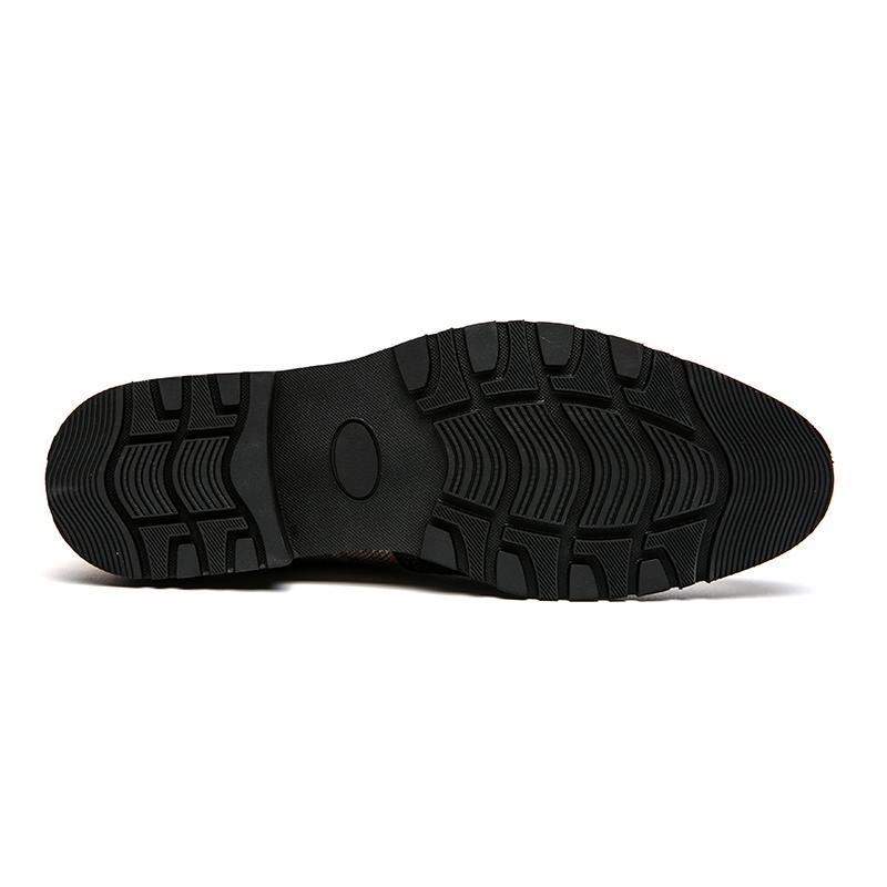 Чоловічі броги мотоциклетні повсякденні черевики до щиколотки картата прошивка індивідуальність демісезонні черевики вінгтіп плаття формальні шкіряні туфлі для смокінга весільні туфлі