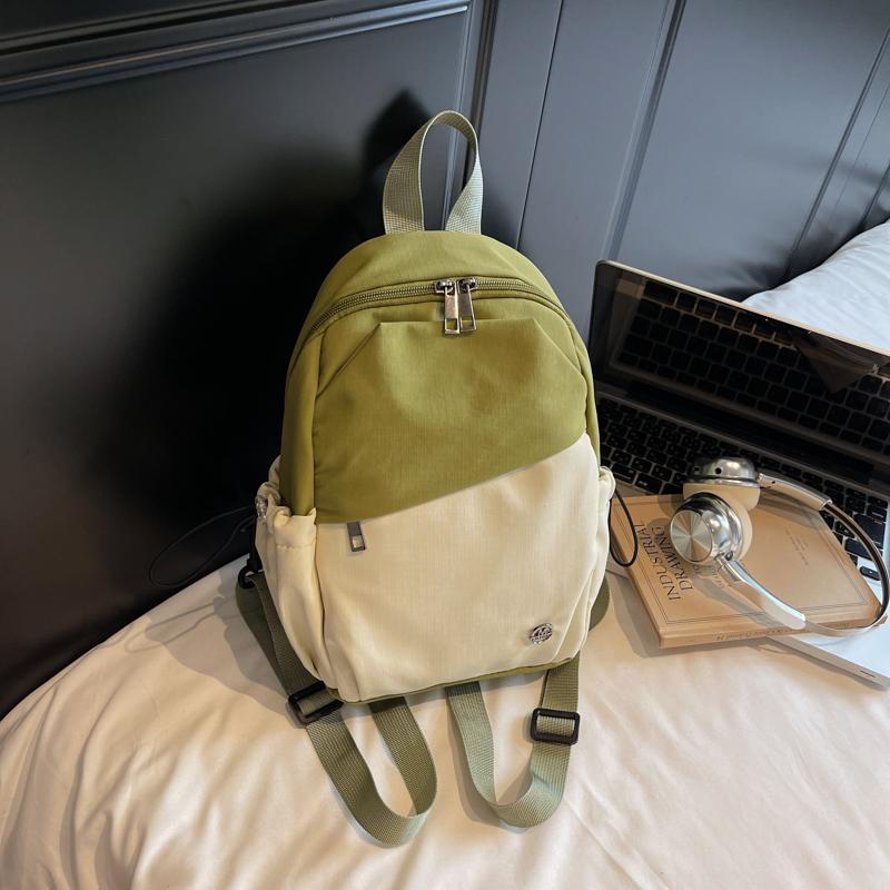 Women's Large Capacity Chest Bag and Backpack 2 in 1 ,Waterproof and Wear Resistant Multi Pocket Commuter Outdoor Crossbody Bag